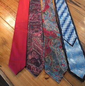 4 Ties 1 Calvin Klein, 1 Fratello, 1 All Silk Milano, 1 Ketch